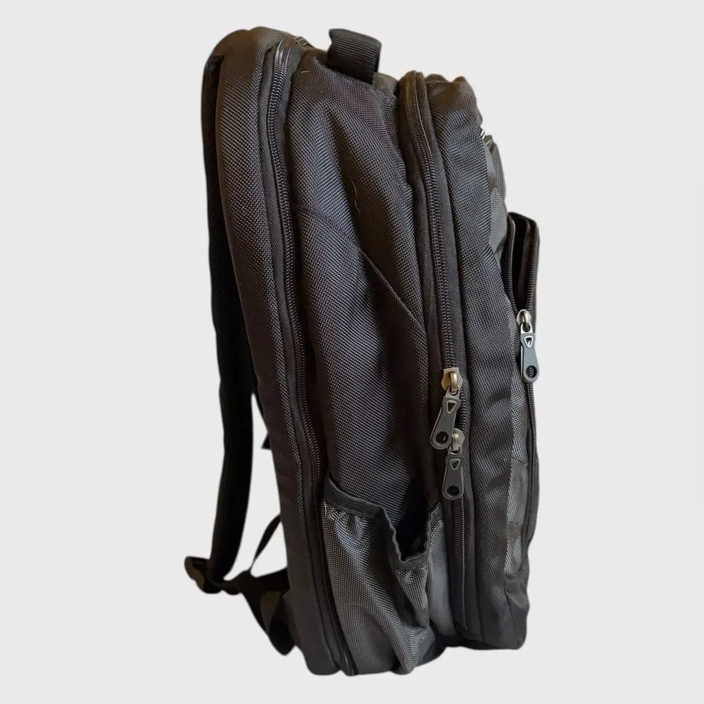 NEW Benjamin Moore Port Authority Black Laptop Backpack Work Travel Compartments